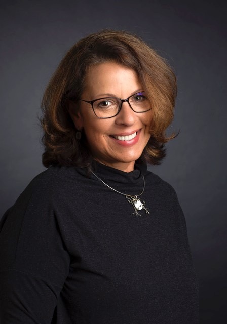 "Eperjes Amina profilképe"